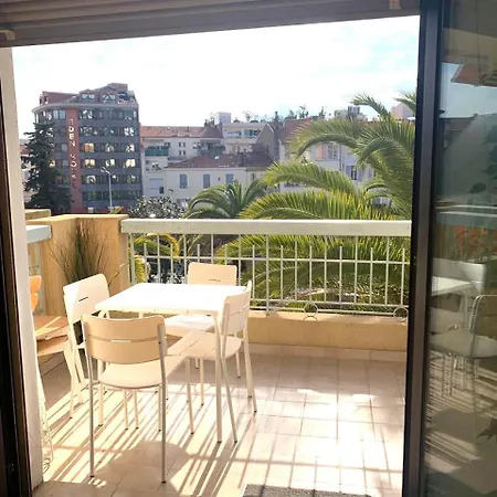 Near La Croisette Appartement *